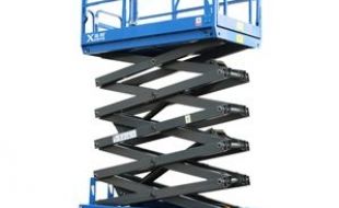 定制高空作業平臺提升工業生產效率